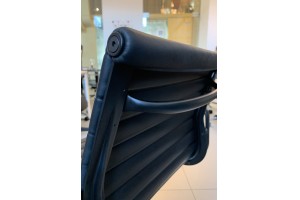  Eames  Ribbed Office Chair EA 119 Total Black Premium EU Version